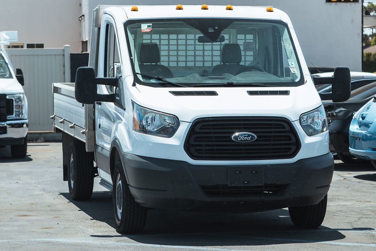 2018 Ford Transit Chassis Cab Base - Photo 5