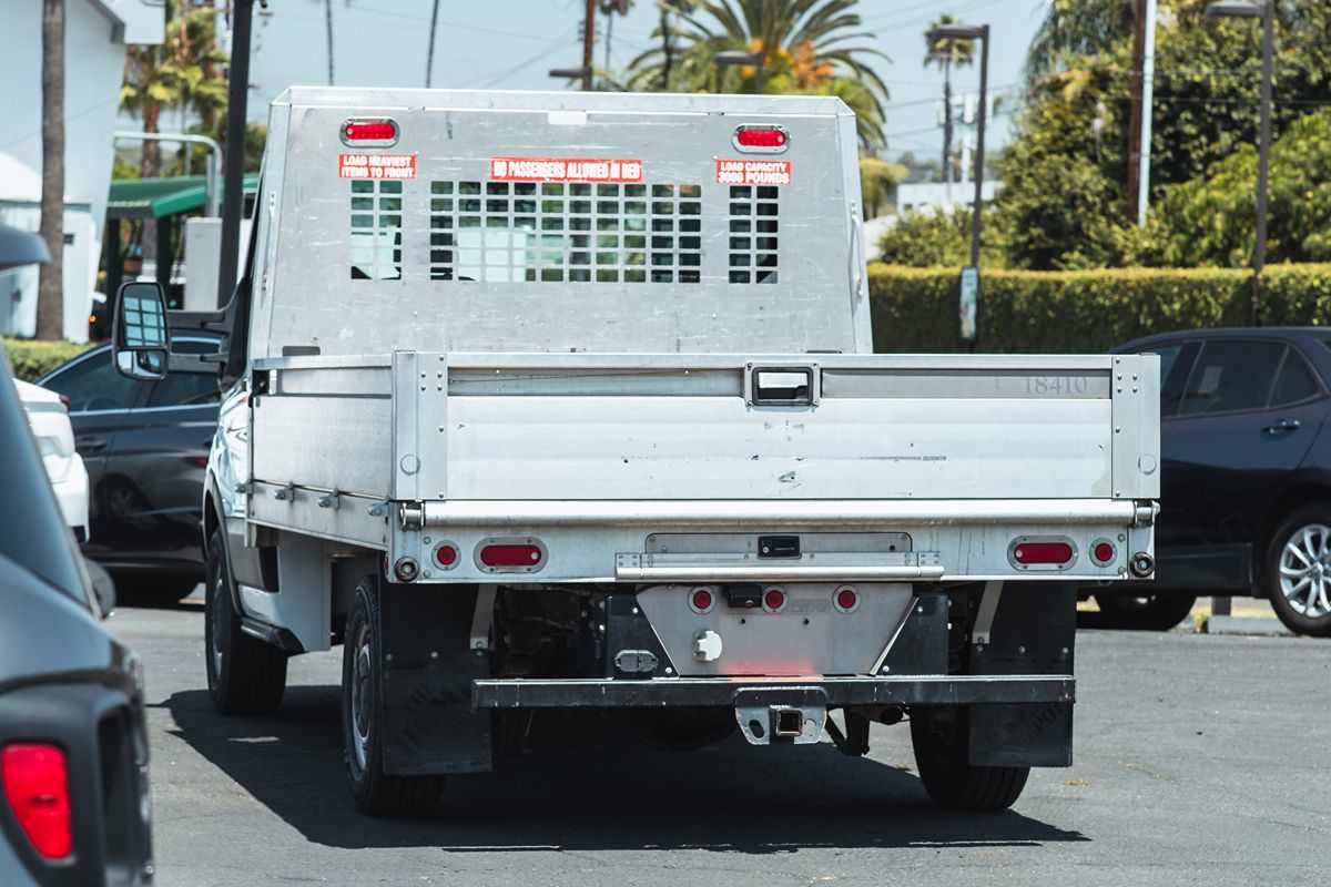 2018 Ford Transit Chassis Cab Base - Photo 6