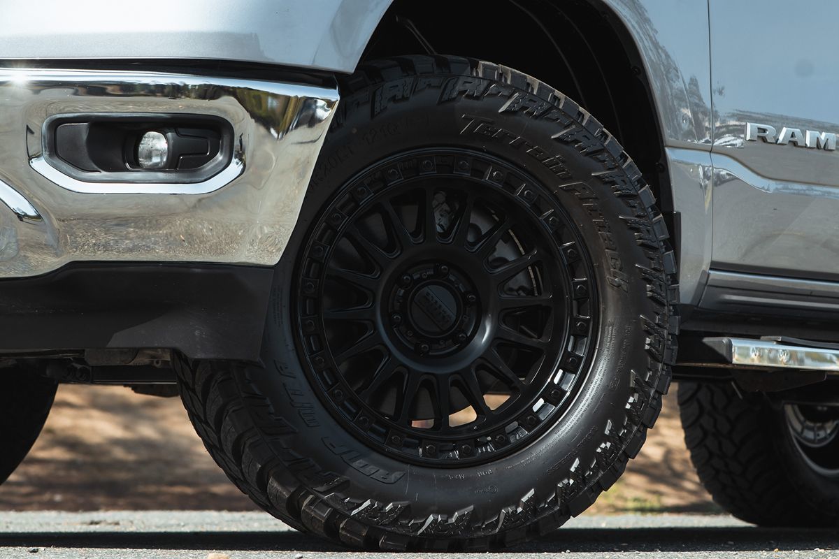 2023 Ram 1500 Lone Star photo 3