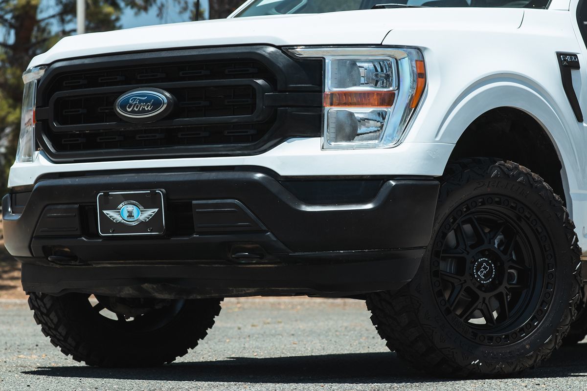 2022 Ford F-150 XL photo 2
