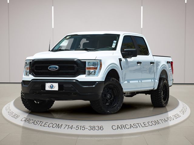Oxford White 2022 Ford F-150 XL SuperCrew 4WD Pickup Truck Four-Wheel Drive Automatic