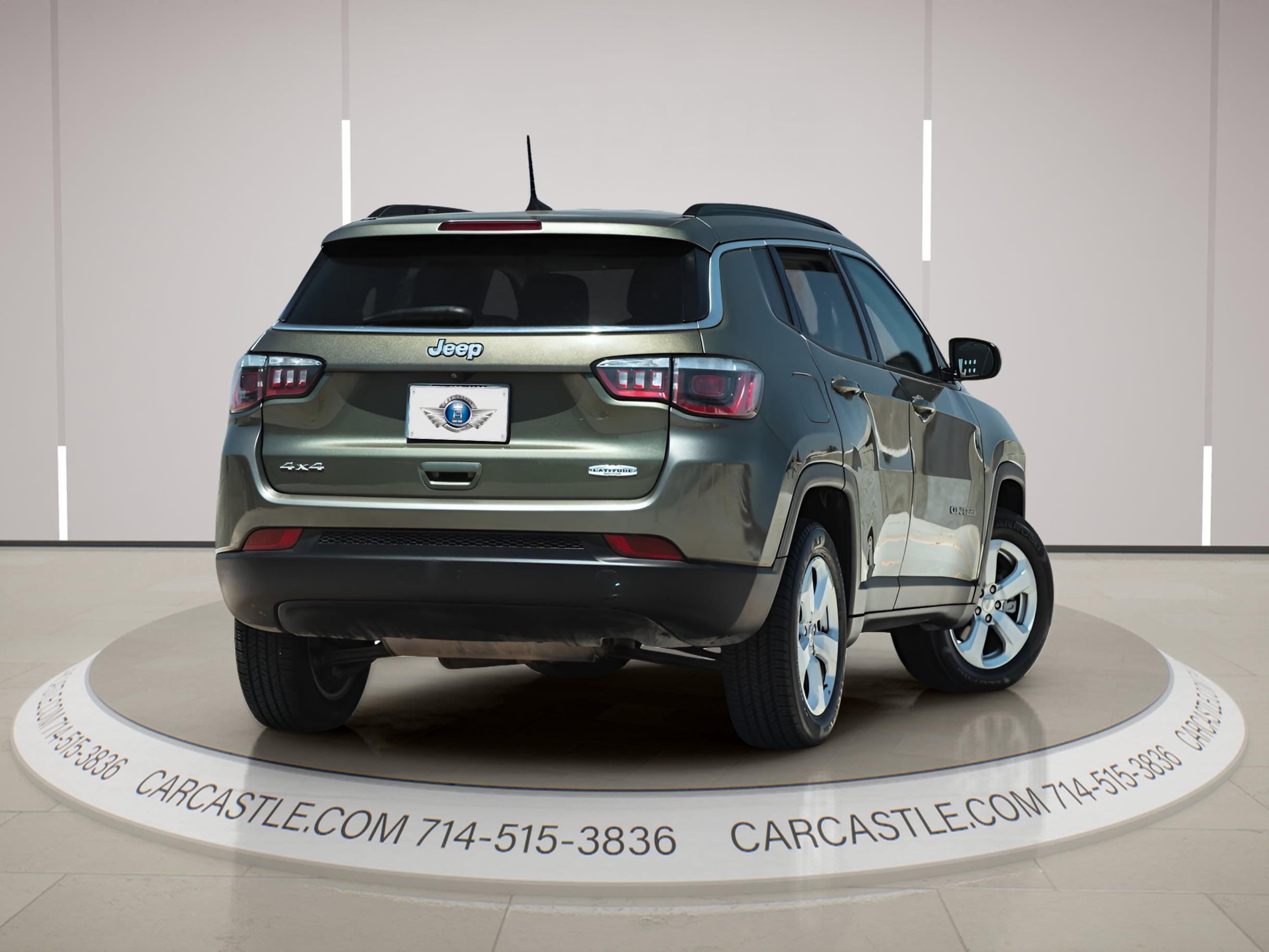 View vehicle photo 6