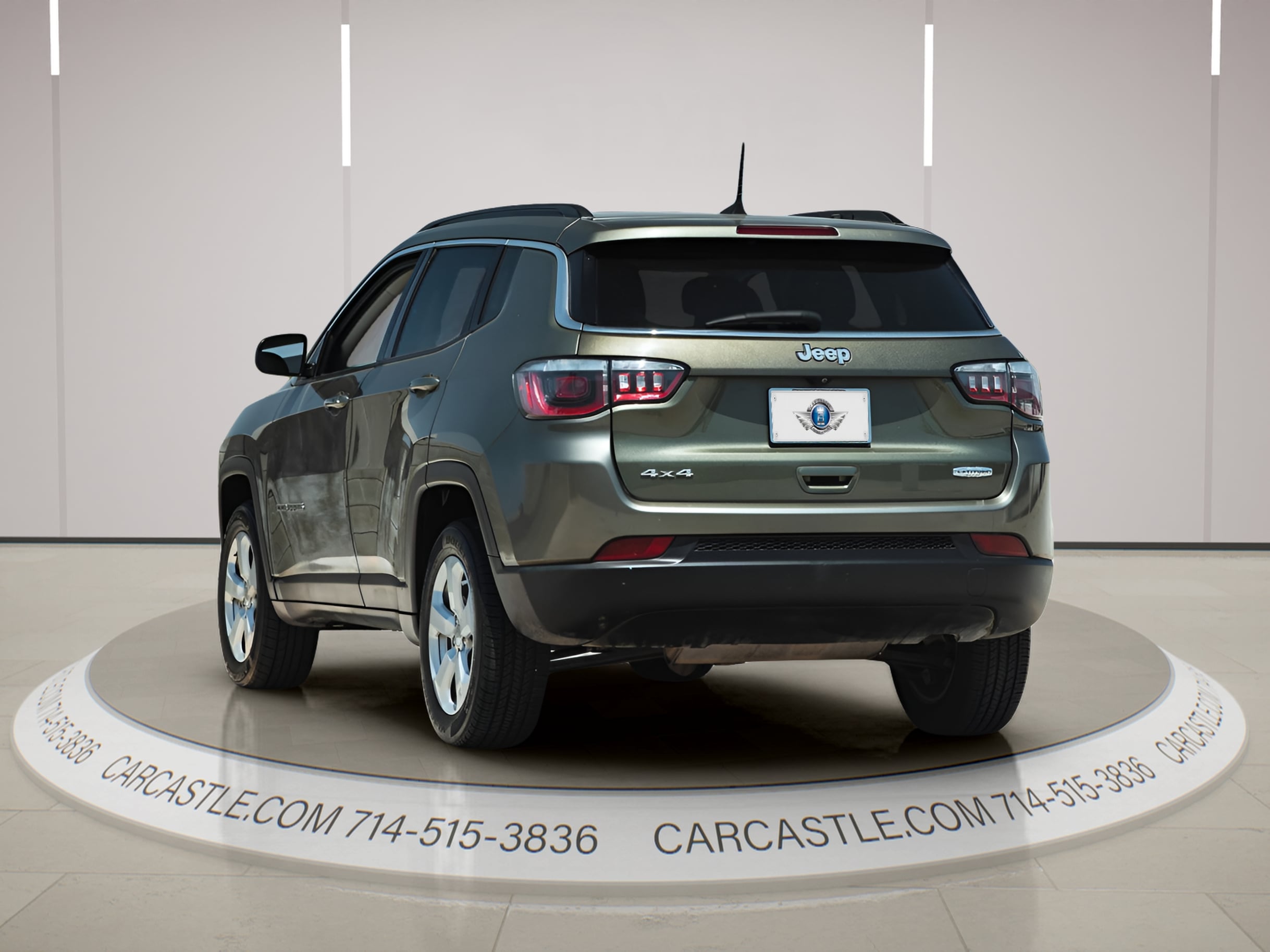 View vehicle photo 7