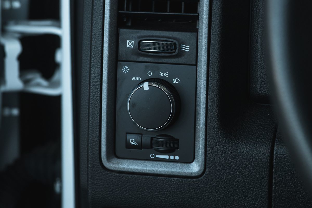 2021 Ram 1500 Classic Tradesman photo 28