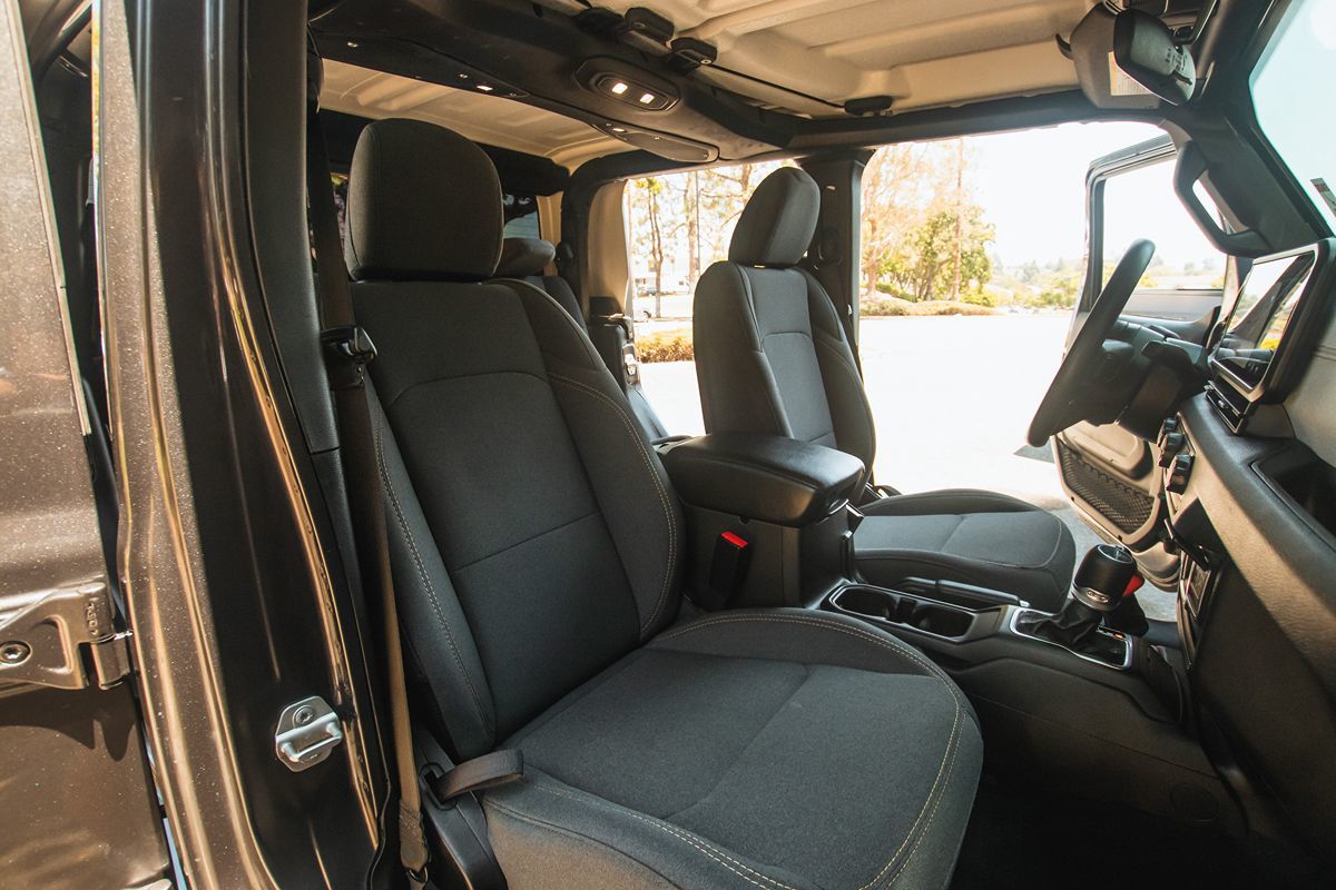 2024 Jeep Gladiator Sport - Photo 11