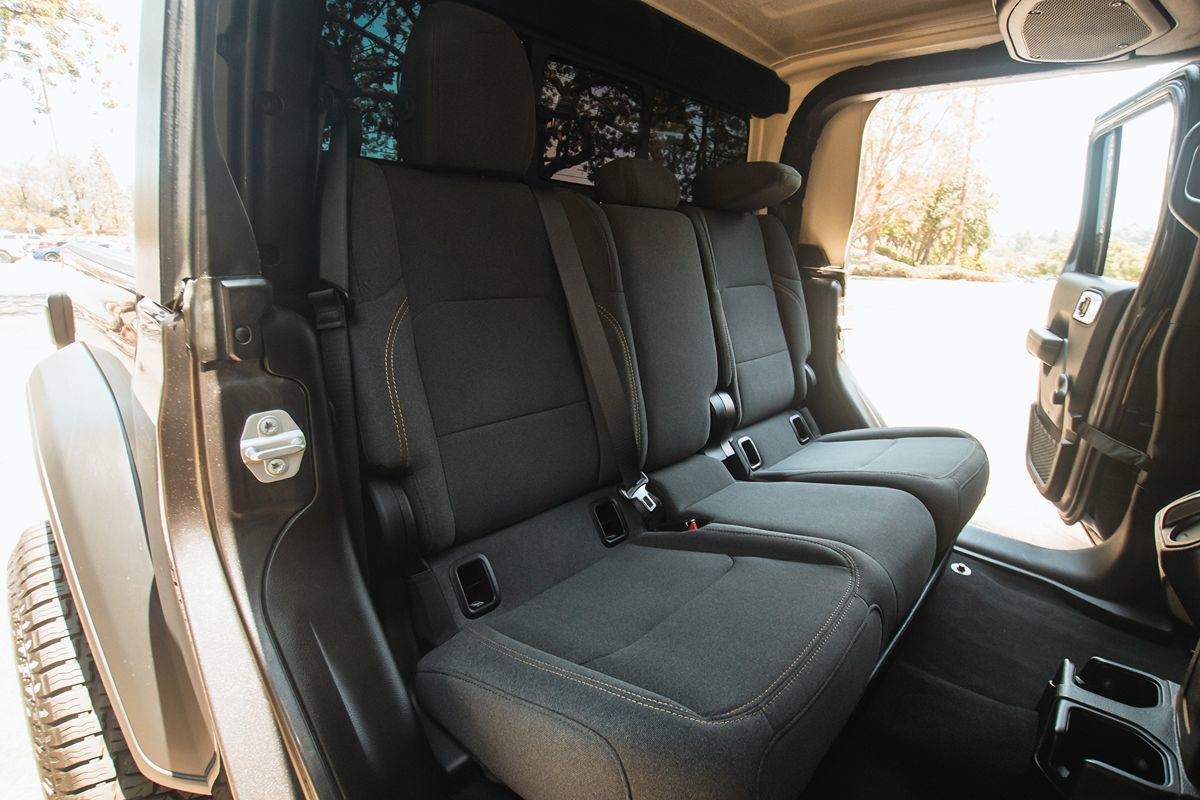 2024 Jeep Gladiator Sport - Photo 15
