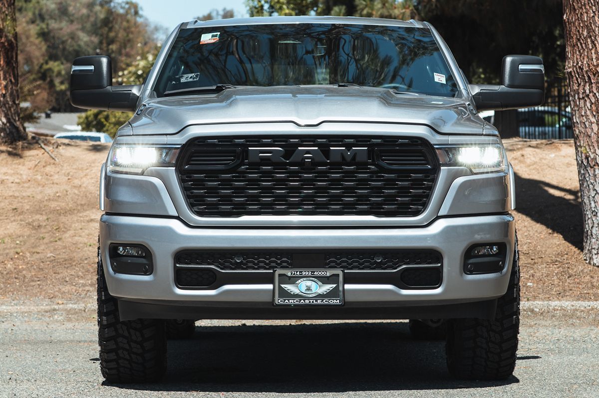 2025 Ram 1500 Big Horn photo 4