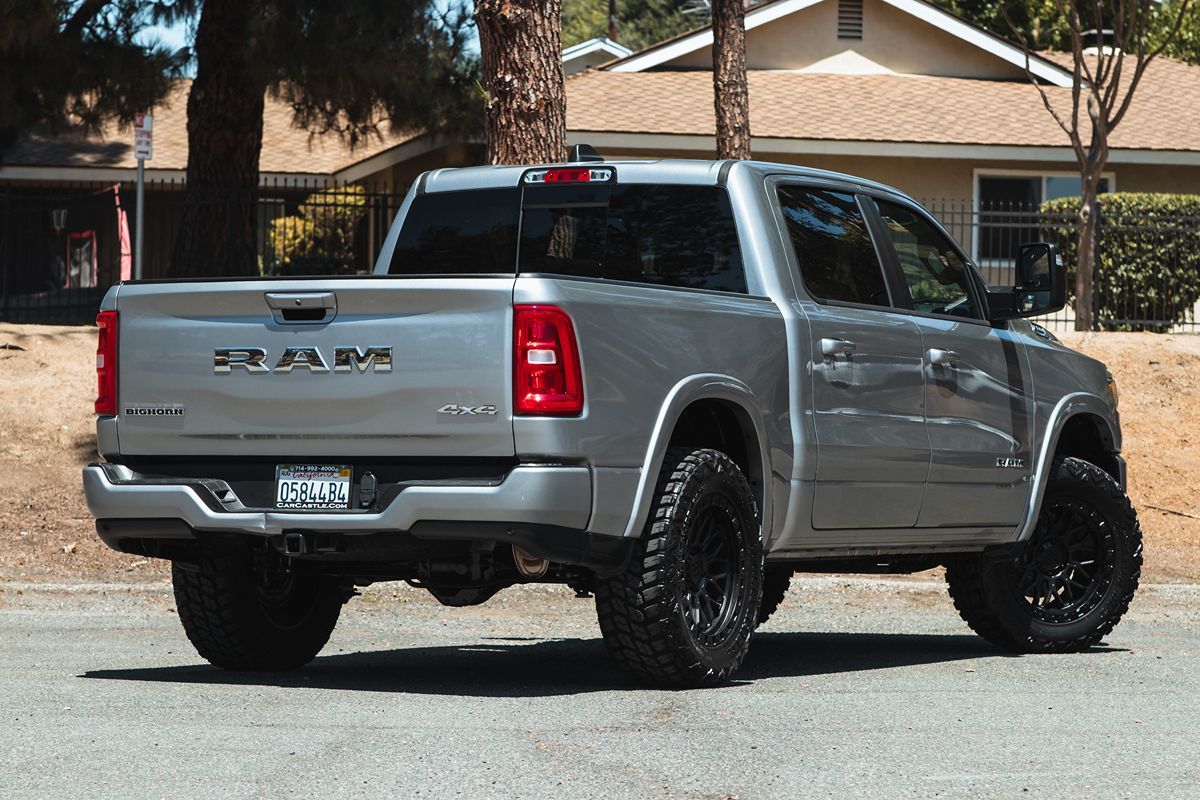 2025 Ram 1500 Big Horn photo 2