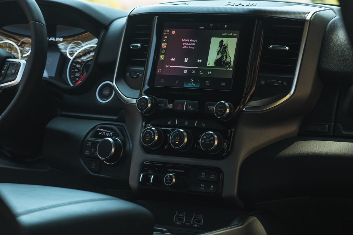 2025 Ram 1500 Big Horn photo 28