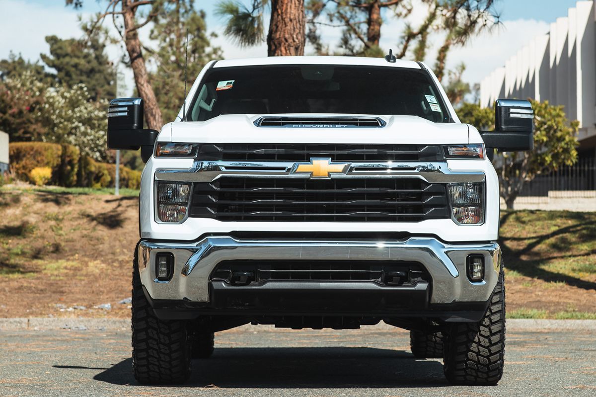 2024 Chevrolet Silverado 2500HD LT photo 4