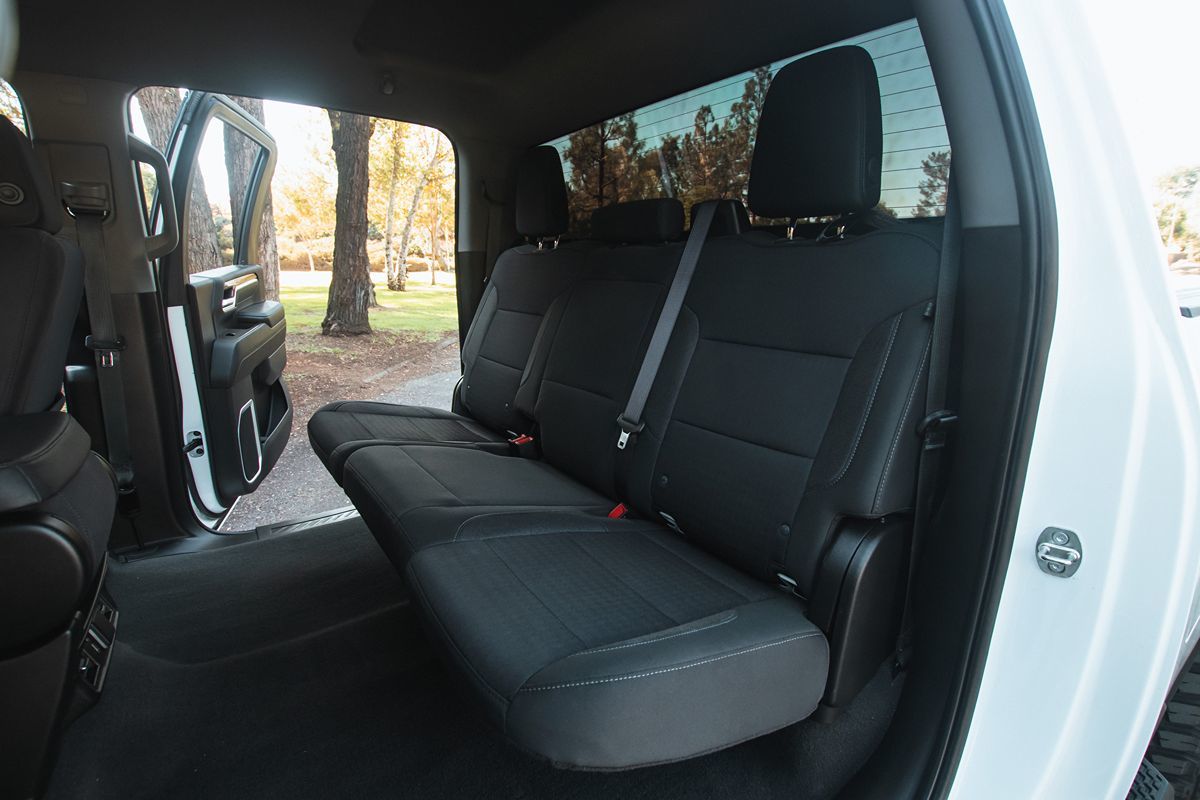 2024 Chevrolet Silverado 2500HD LT photo 21