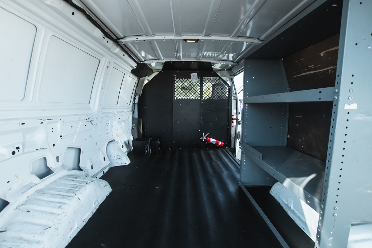 2013 Ford E-150 photo 14