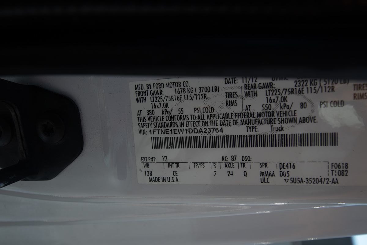 2013 Ford E-150 photo 15