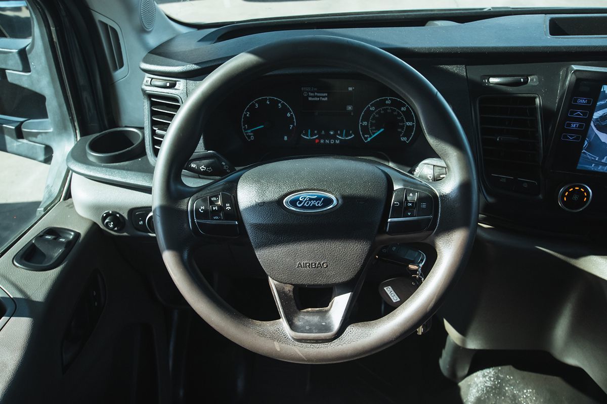2021 Ford Transit Cutaway photo 13