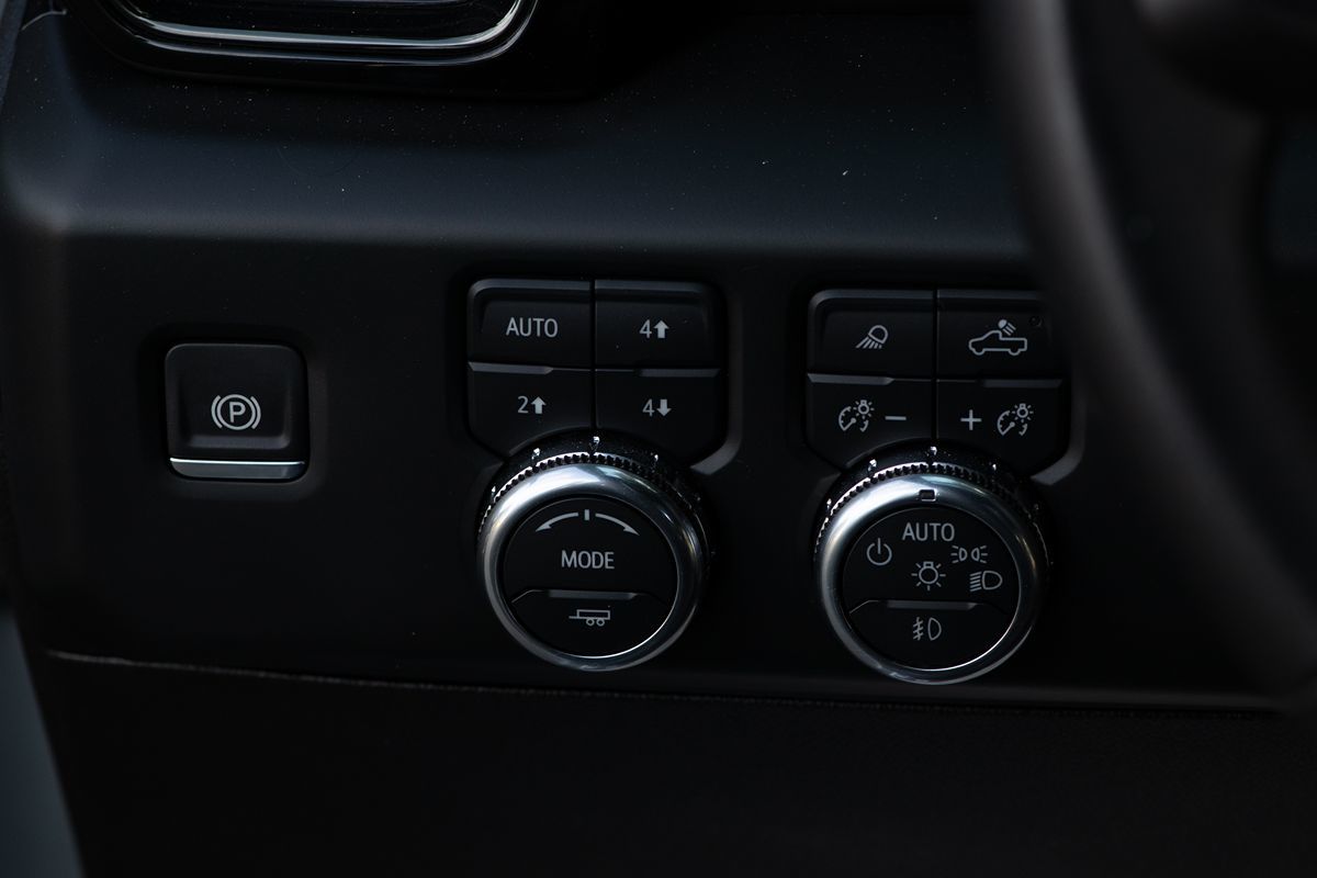 2024 Gmc Sierra HD AT4 photo 25