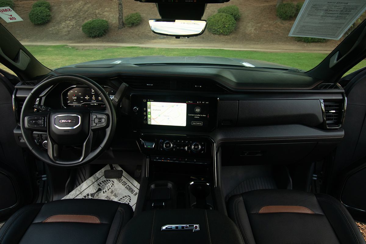 2024 Gmc Sierra HD AT4 photo 26
