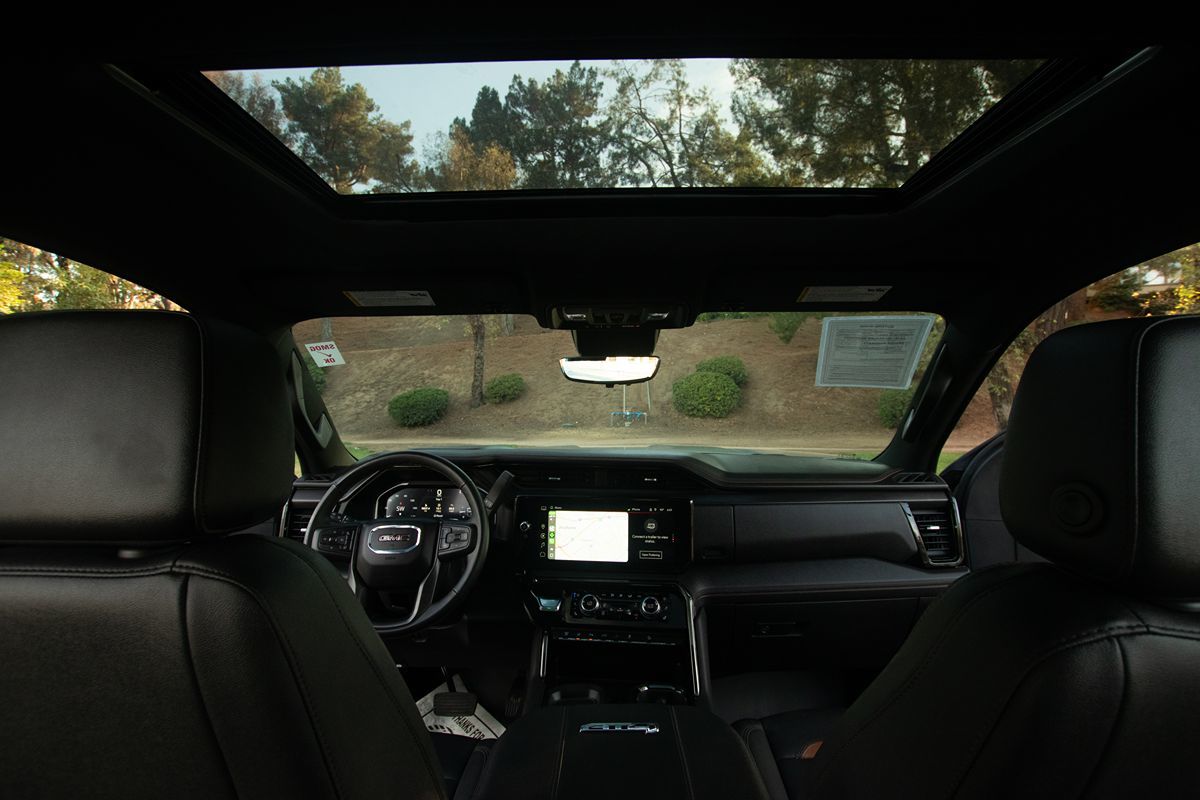 2024 Gmc Sierra HD AT4 photo 29