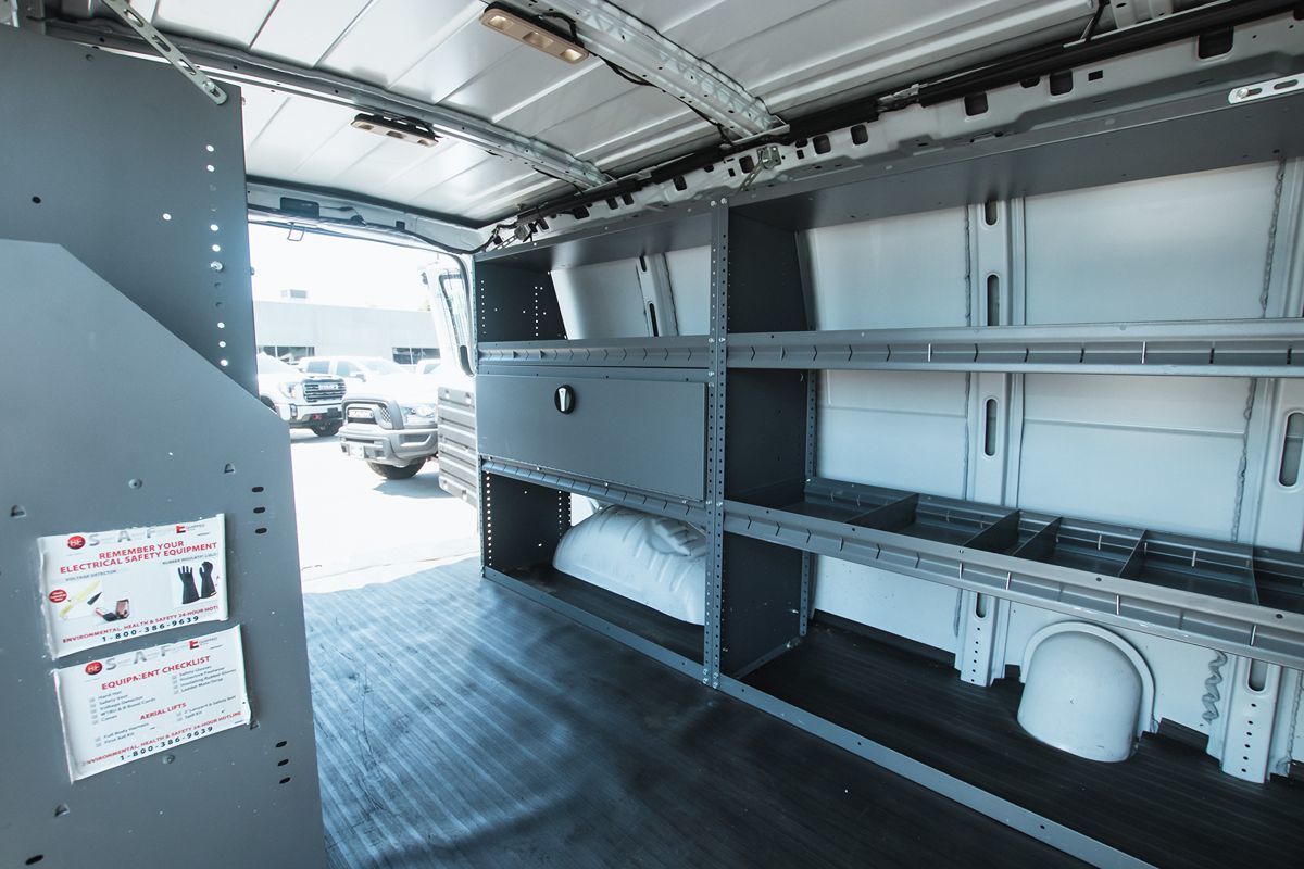 2017 Chevrolet Express Cargo Van photo 11