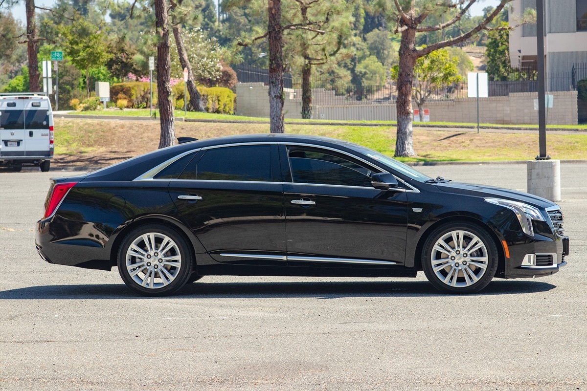 2019 Cadillac XTS Luxury photo 8