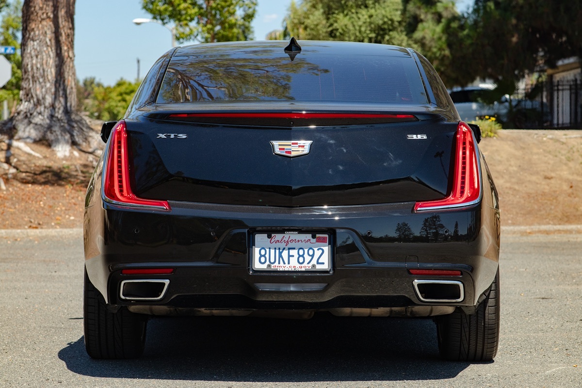 2019 Cadillac XTS Luxury photo 6