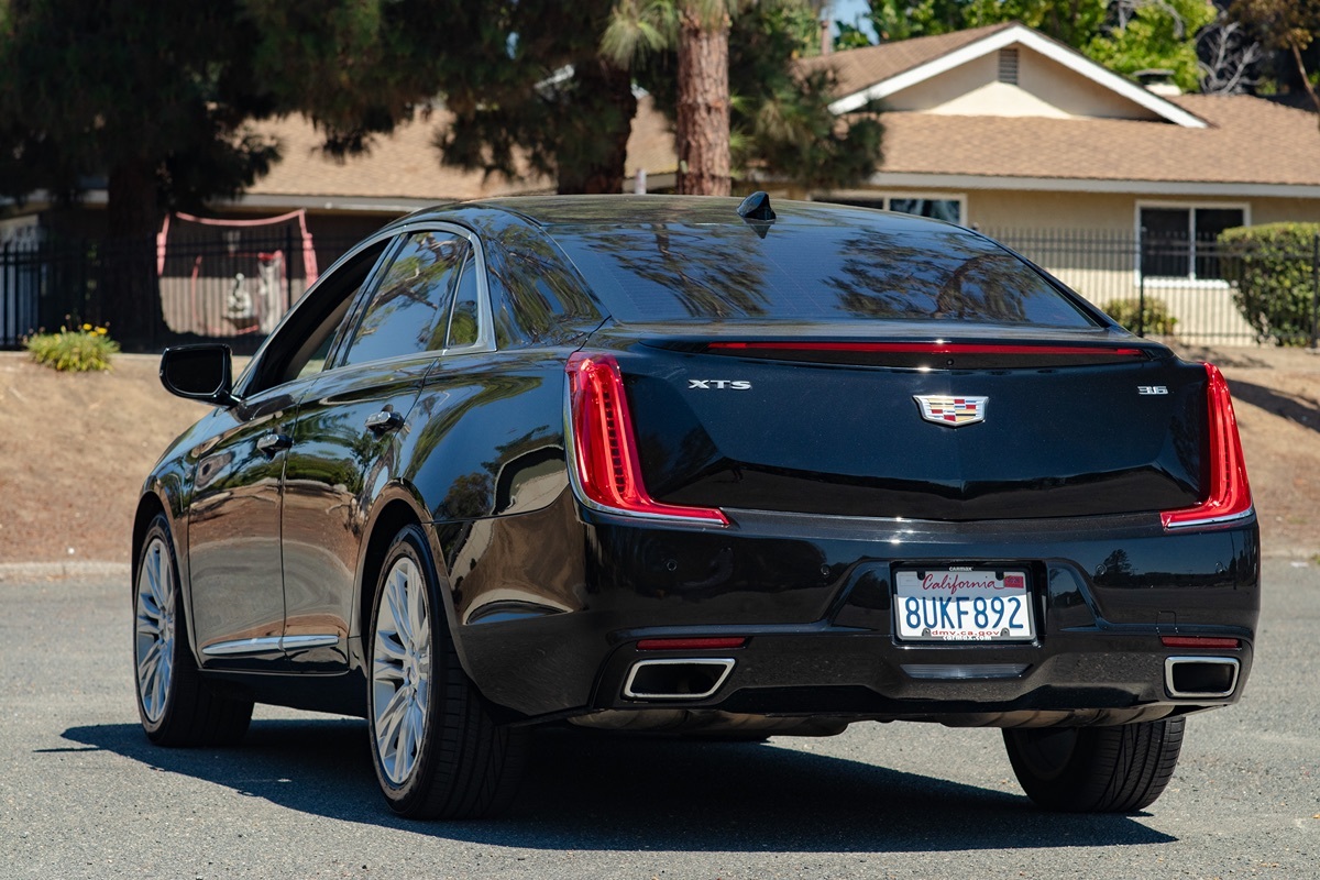 2019 Cadillac XTS Luxury photo 5