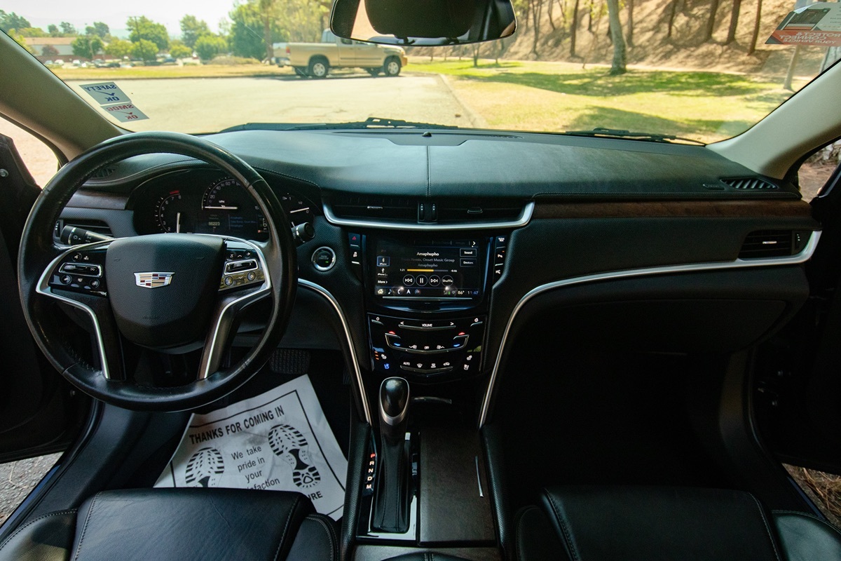 2019 Cadillac XTS Luxury photo 15