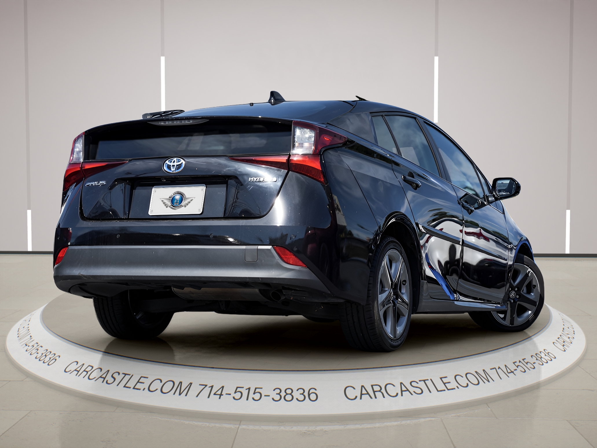 View vehicle photo 2