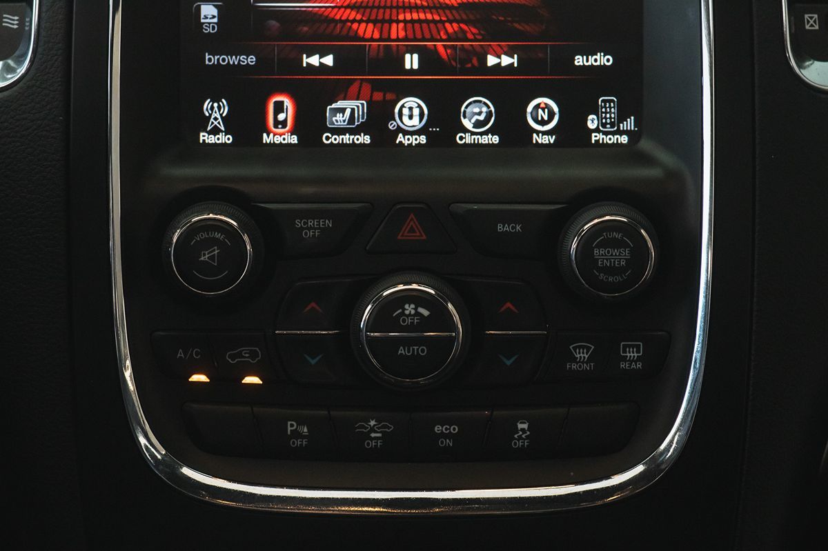 2015 Dodge Durango R/T photo 28