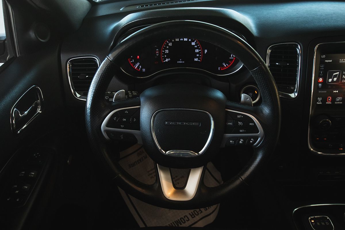 2015 Dodge Durango R/T photo 30