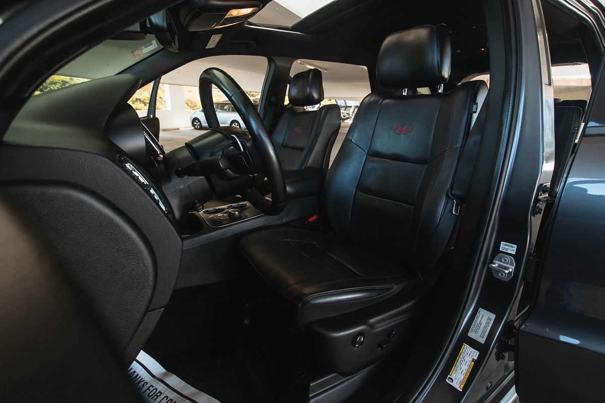 2015 Dodge Durango R/T photo 12