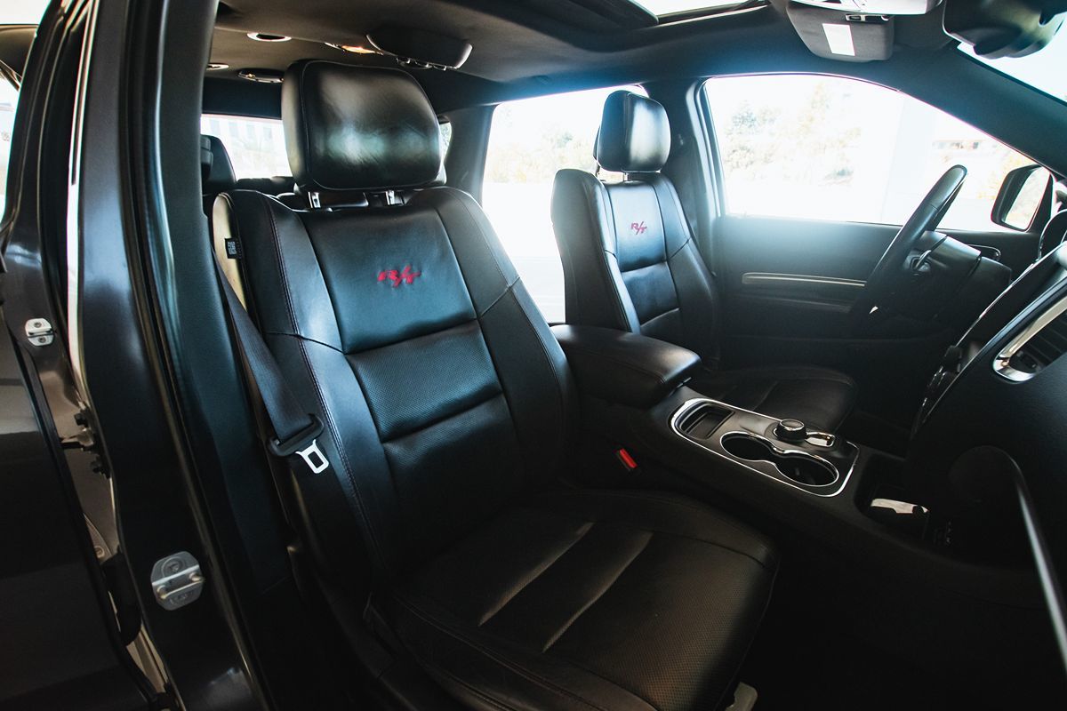 2015 Dodge Durango R/T photo 18