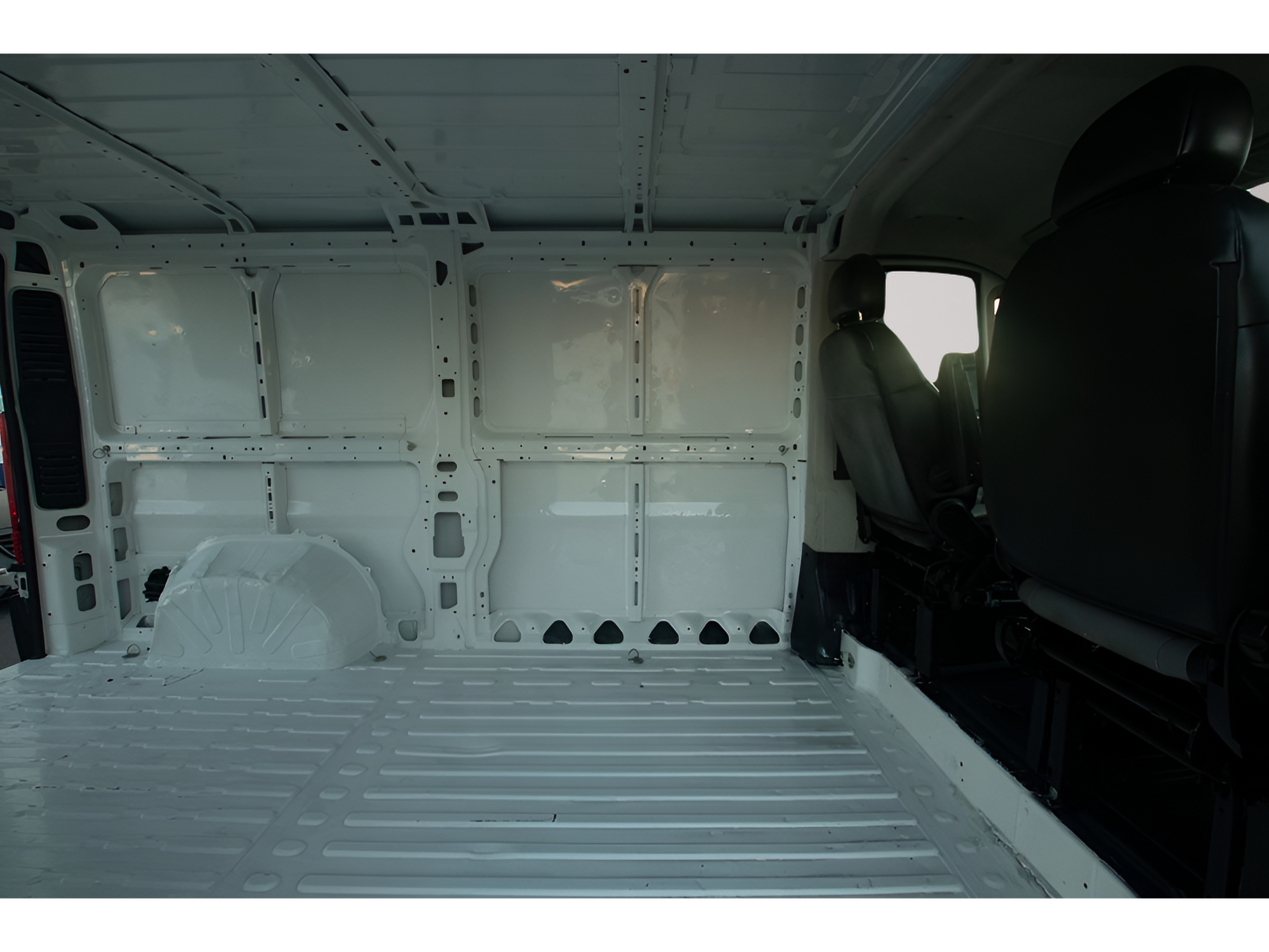 Ram Cargo Van photo 9