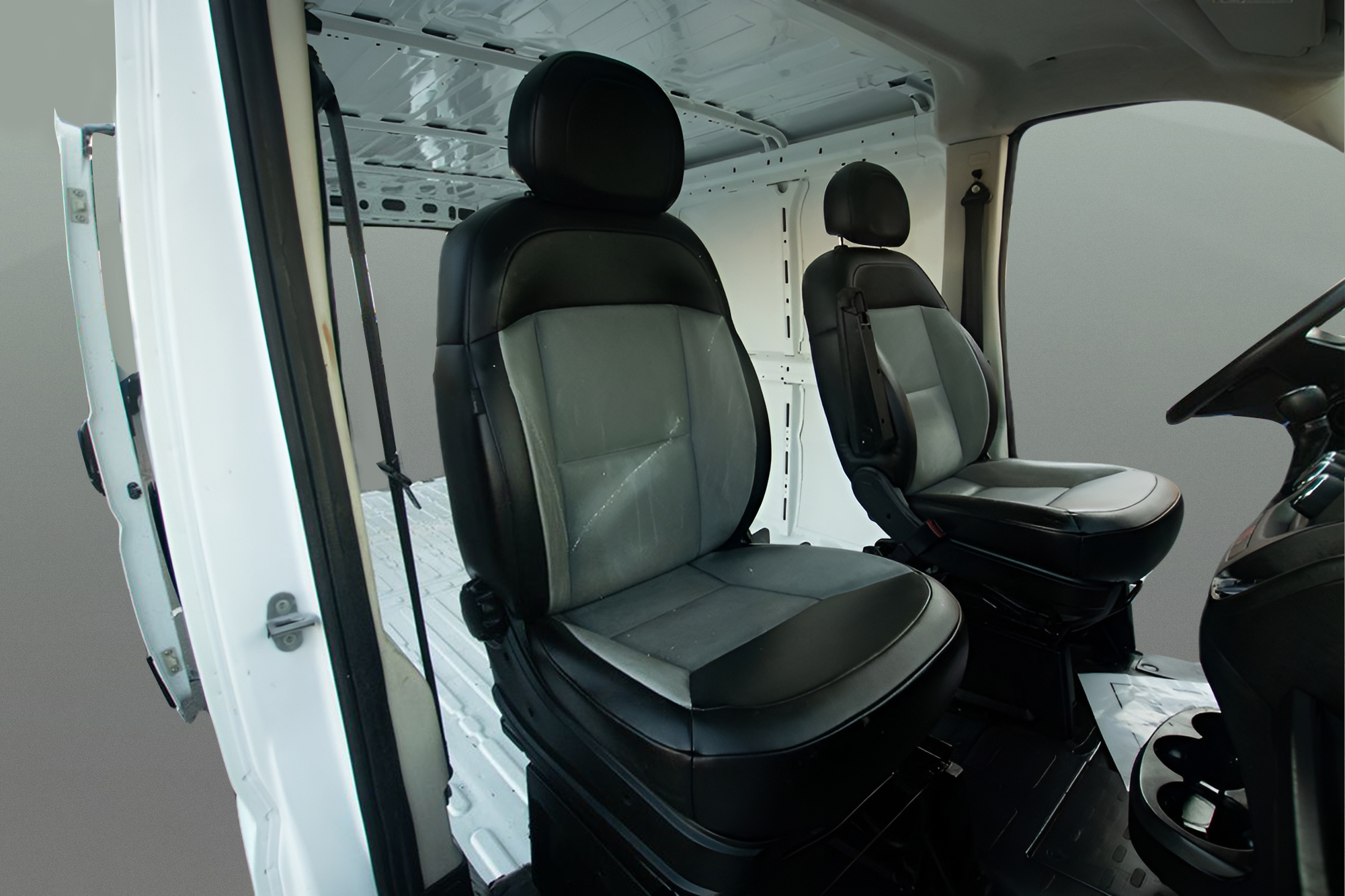 Ram Cargo Van photo 13