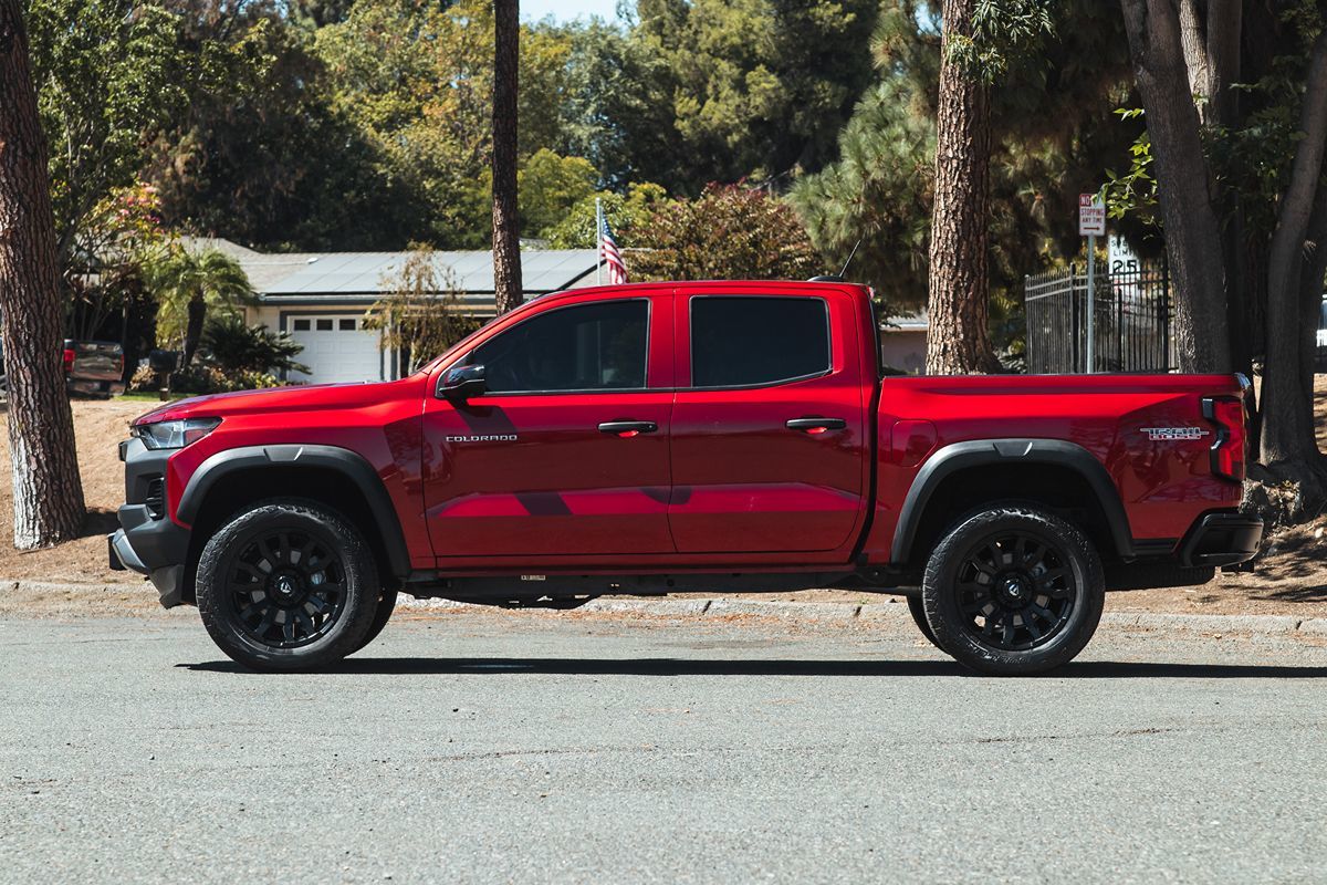 2023 Chevrolet Colorado Trail Boss photo 4