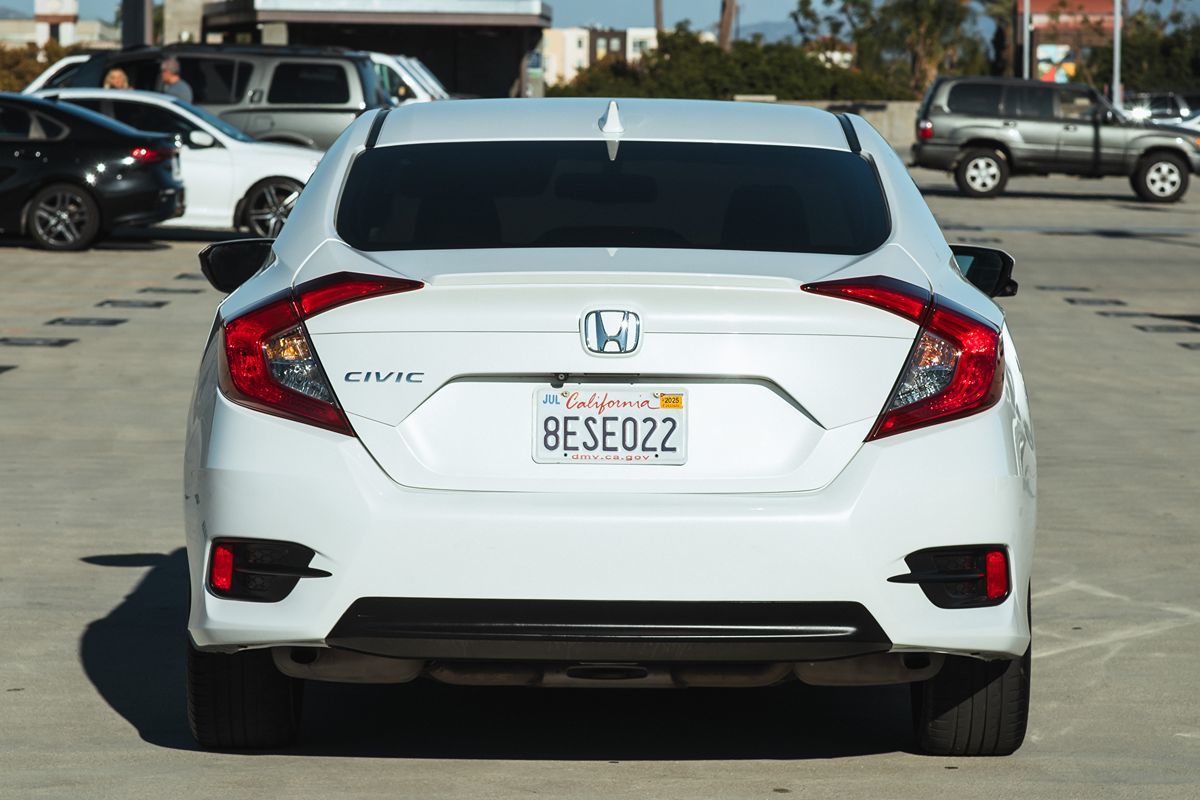 2018 Honda Civic EX-L photo 7