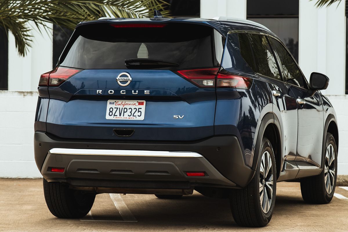 2021 Nissan Rogue SV photo 10