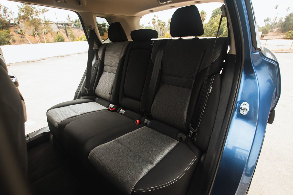 2021 Nissan Rogue SV photo 13