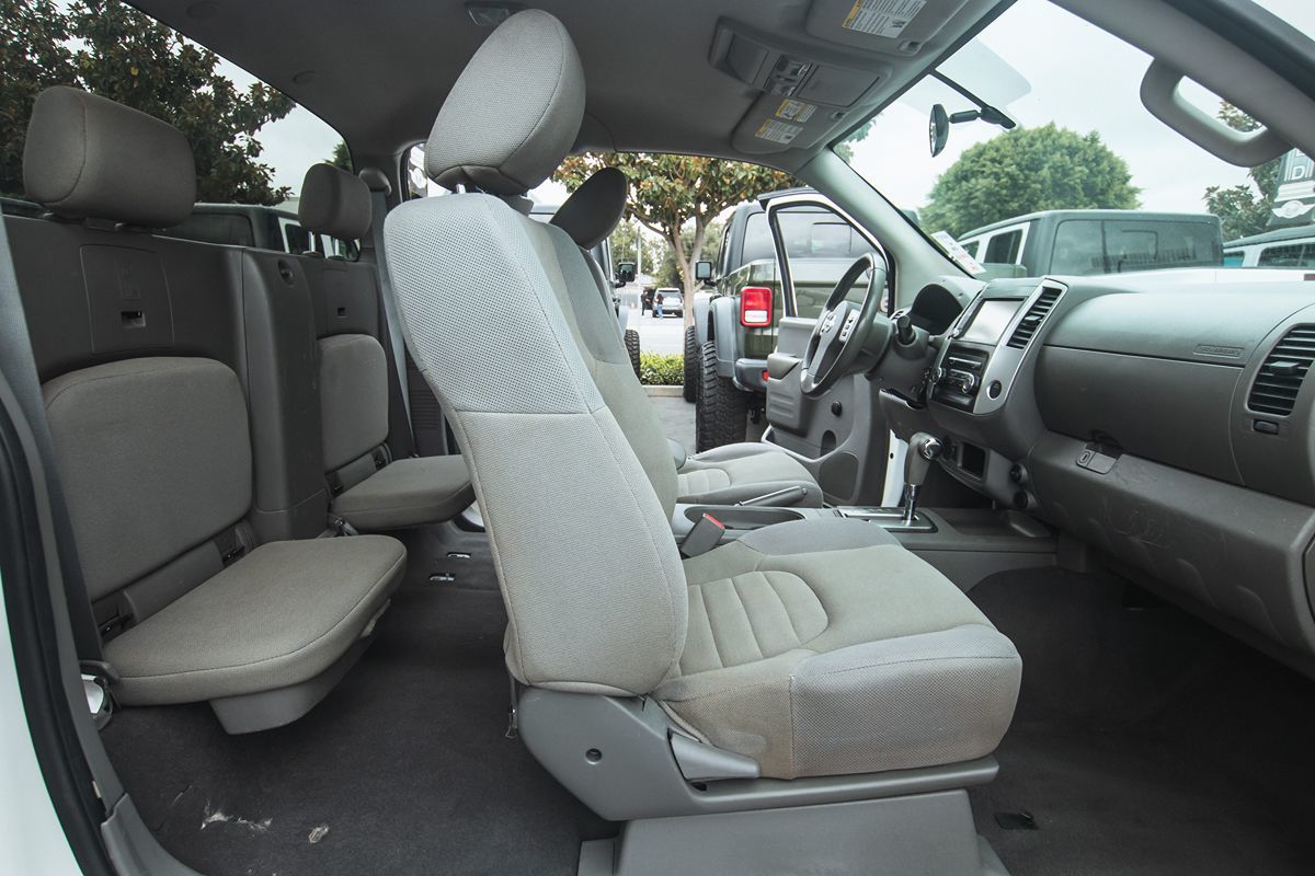 2019 Nissan Frontier S photo 7