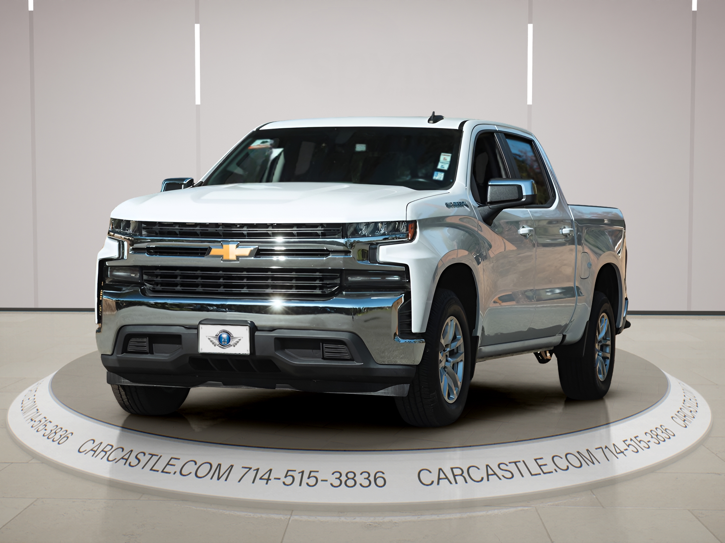 View vehicle photo 3