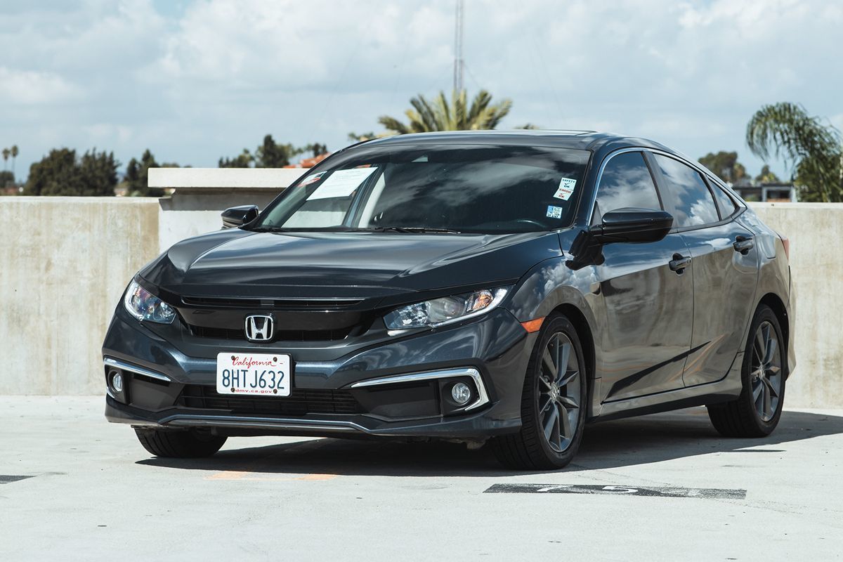 2019 Honda Civic EX-L photo 3
