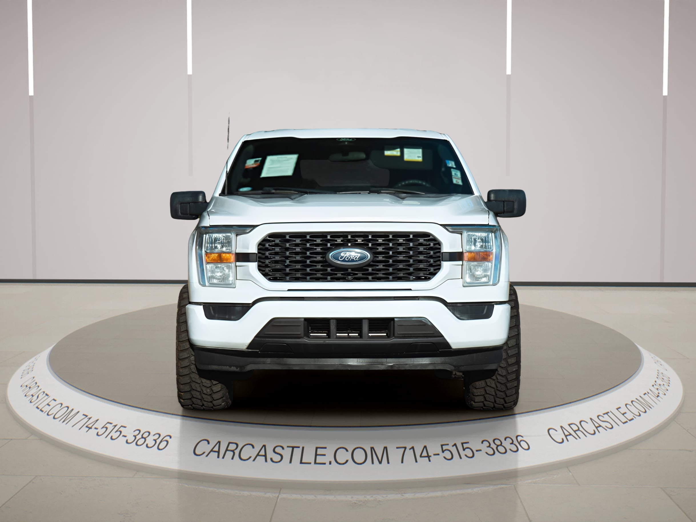 View vehicle photo 6