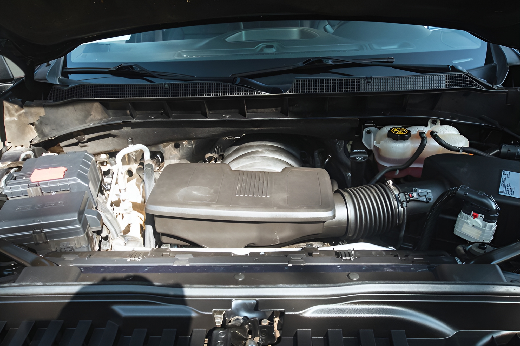 Chevrolet Silverado photo 29