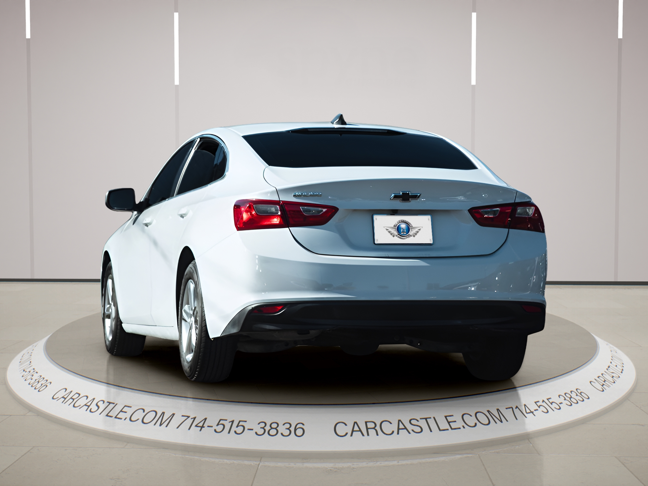 View vehicle photo 6