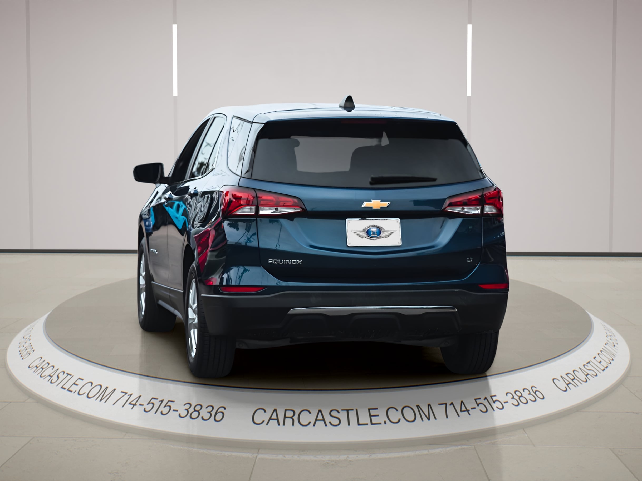 View vehicle photo 5