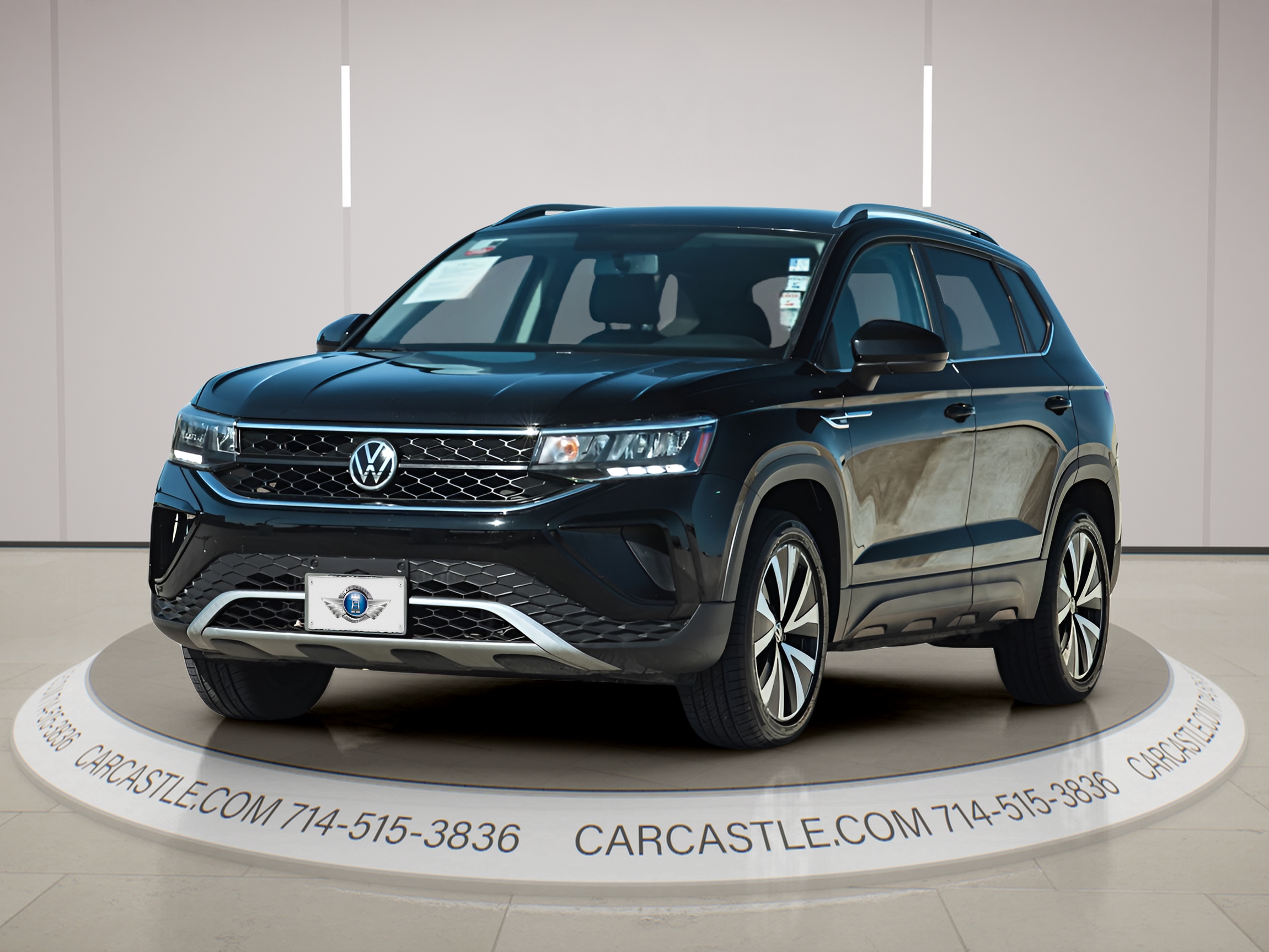 View vehicle photo 4