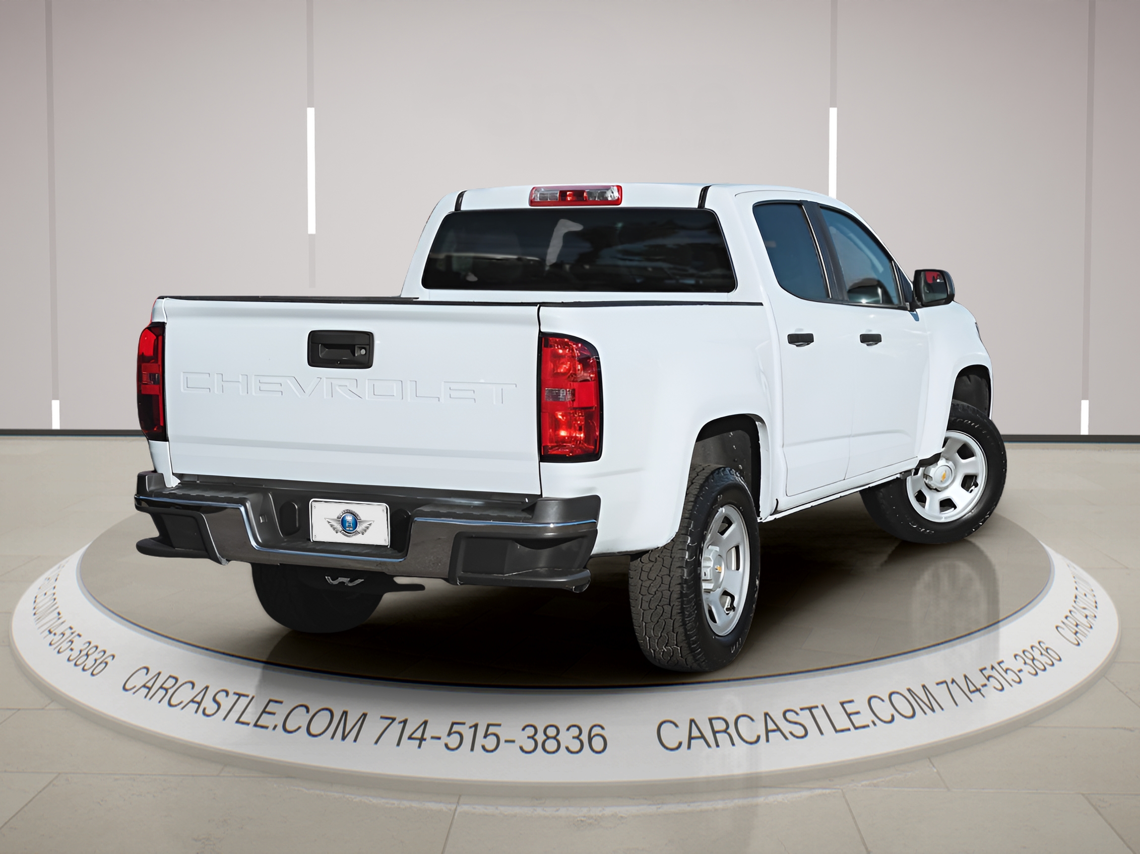 View vehicle photo 5