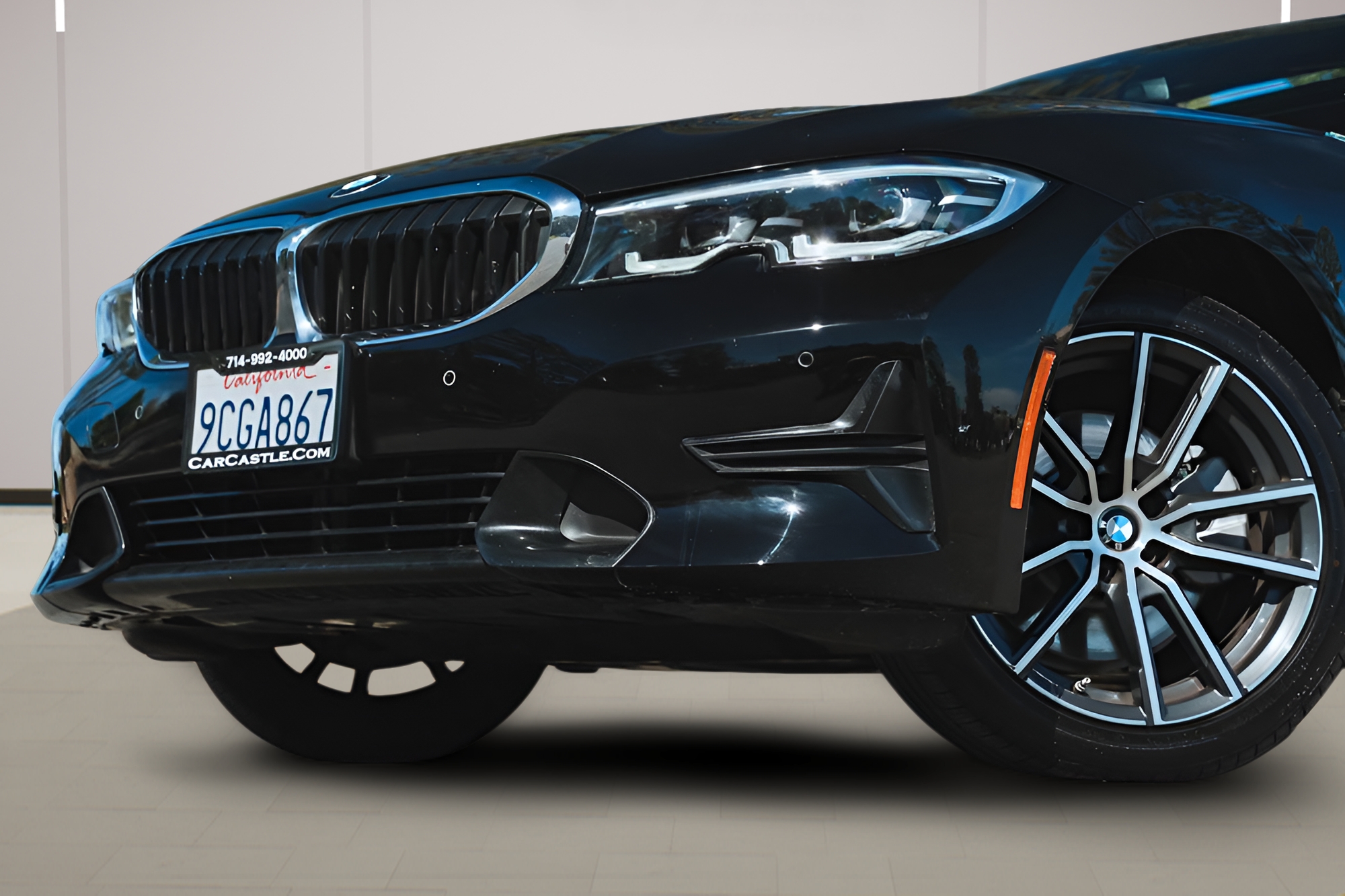 View vehicle photo 2