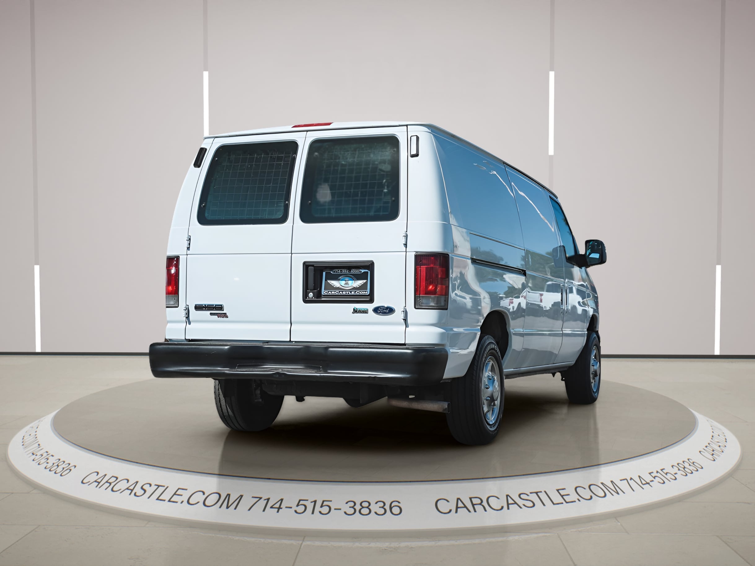 Ford Econoline photo 5