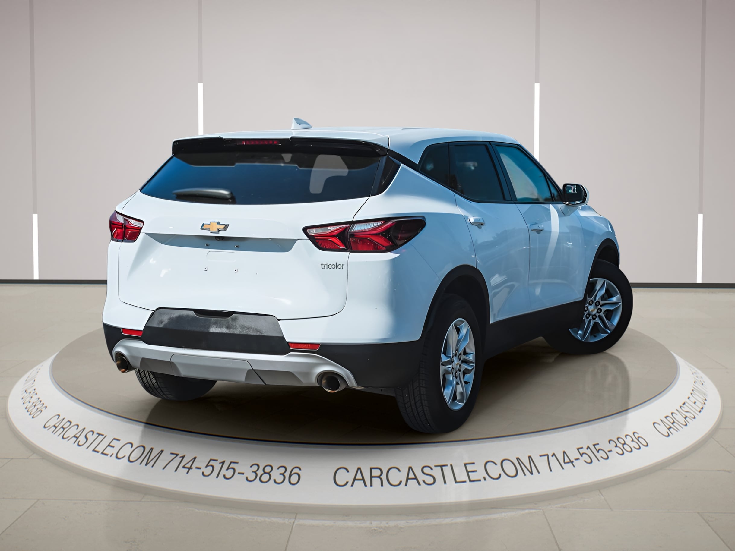 View vehicle photo 5