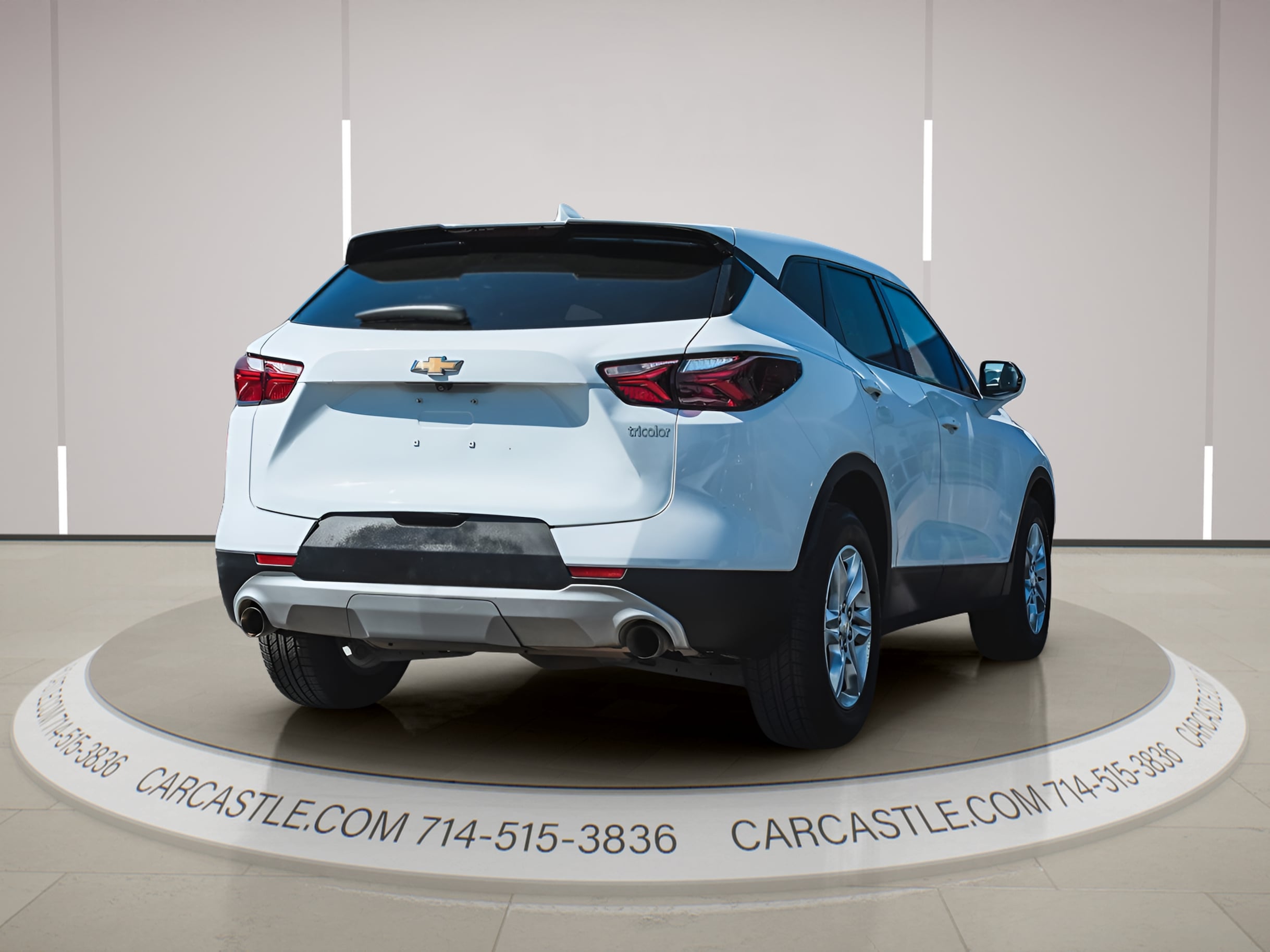 View vehicle photo 6